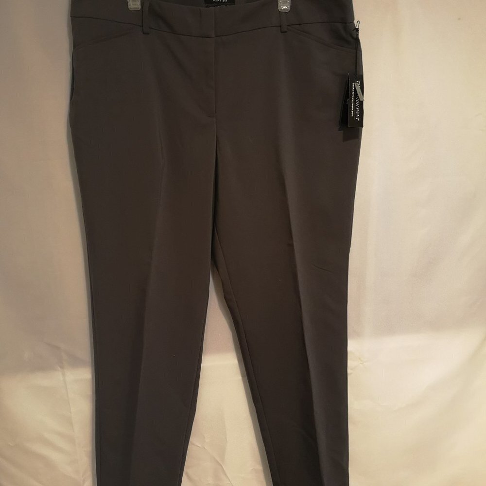 NWT Apt. 9 Ladies Size 18W Dark Grey (The Torie) Straight Leg Dress Pants